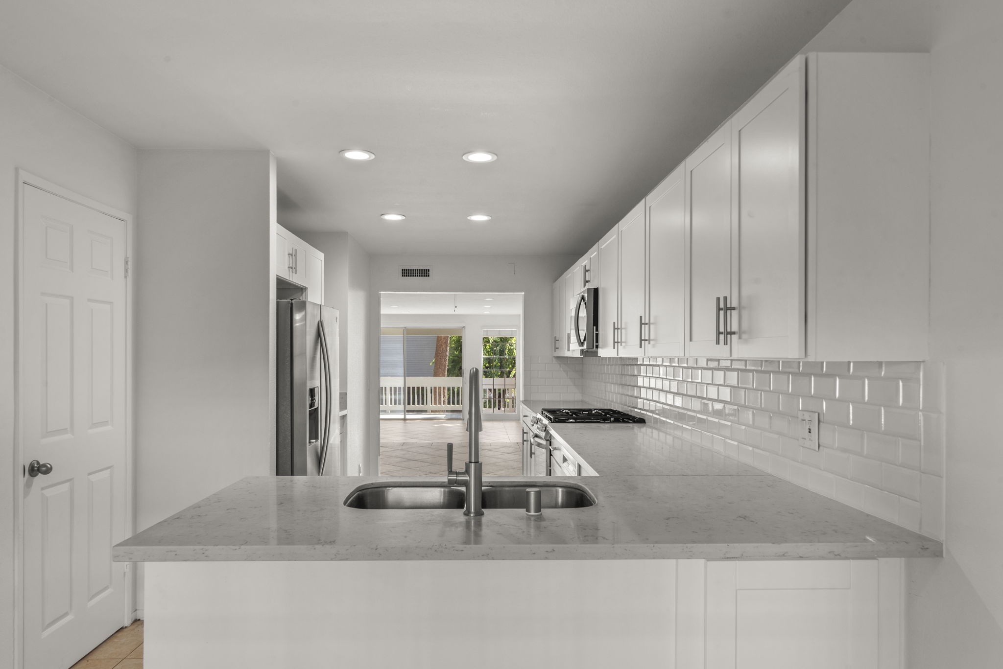 4342 Redwood Ave #C115 Marina Del Rey / マリナデルレイ コンドミニアム For Sale